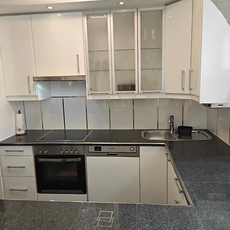 Exklusives In Fuer 6 Personen Mit Dachterasse Und Wintergarten