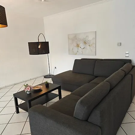 Exklusives In Fuer 6 Personen Mit Dachterasse Und Wintergarten Apartmán Geilenkirchen