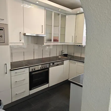 Exklusives In Für 6 Personen Mit Dachterasse Und Wintergarten Apartment