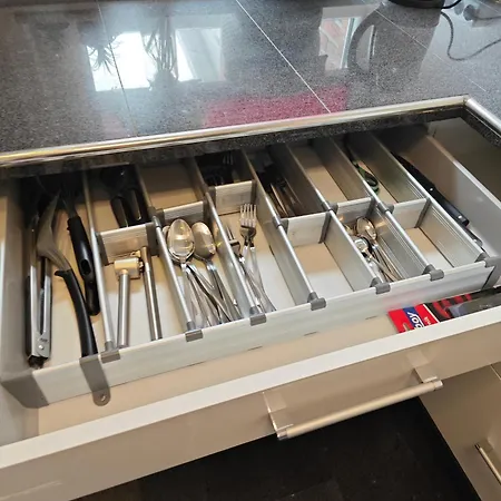 Exklusives In Für 6 Personen Mit Dachterasse Und Wintergarten * Geilenkirchen