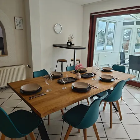 Exklusives In Für 6 Personen Mit Dachterasse Und Wintergarten