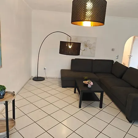 Exklusives In Fuer 6 Personen Mit Dachterasse Und Wintergarten Apartment *