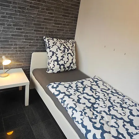 Exklusives In Für 6 Personen Mit Dachterasse Und Wintergarten *