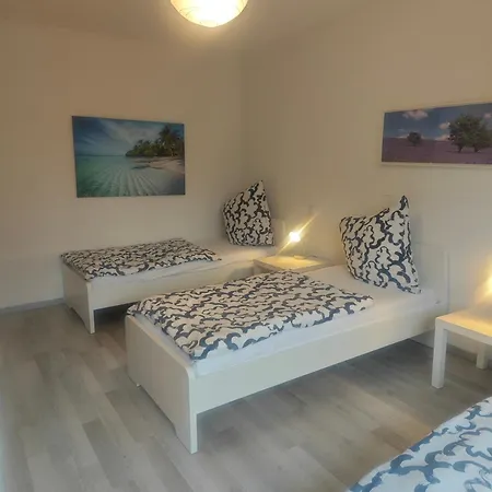 Exklusives In Fuer 6 Personen Mit Dachterasse Und Wintergarten Apartmán