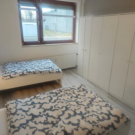 Apartment Exklusives In Fuer 6 Personen Mit Dachterasse Und Wintergarten Geilenkirchen