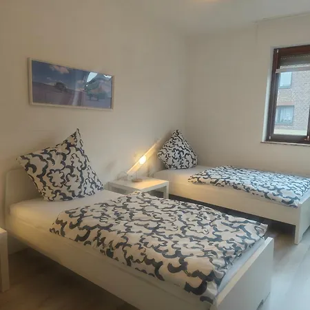 Exklusives In Fuer 6 Personen Mit Dachterasse Und Wintergarten Apartmán Geilenkirchen