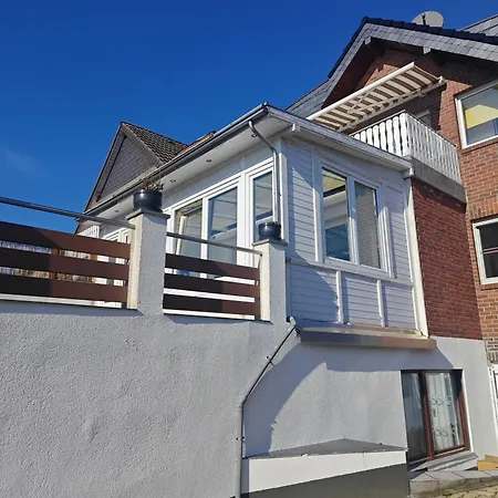 Apartment Exklusives In Fuer 6 Personen Mit Dachterasse Und Wintergarten Geilenkirchen