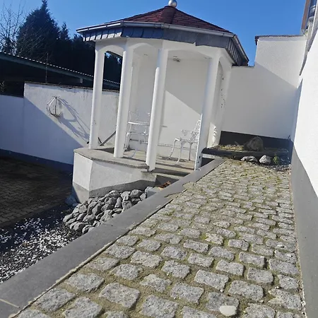 Exklusives In Fuer 6 Personen Mit Dachterasse Und Wintergarten *