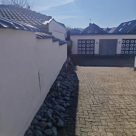 Exklusives In Fuer 6 Personen Mit Dachterasse Und Wintergarten Apartment