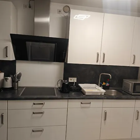 Exklusives In Fuer 6 Personen Mit Dachterasse Und Wintergarten Geilenkirchen