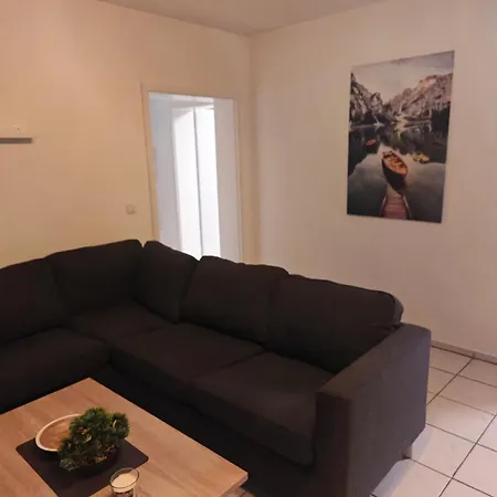 Exklusives In Fuer 6 Personen Mit Dachterasse Und Wintergarten Geilenkirchen