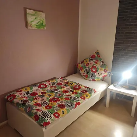 Apartment Exklusives In Fuer 6 Personen Mit Dachterasse Und Wintergarten