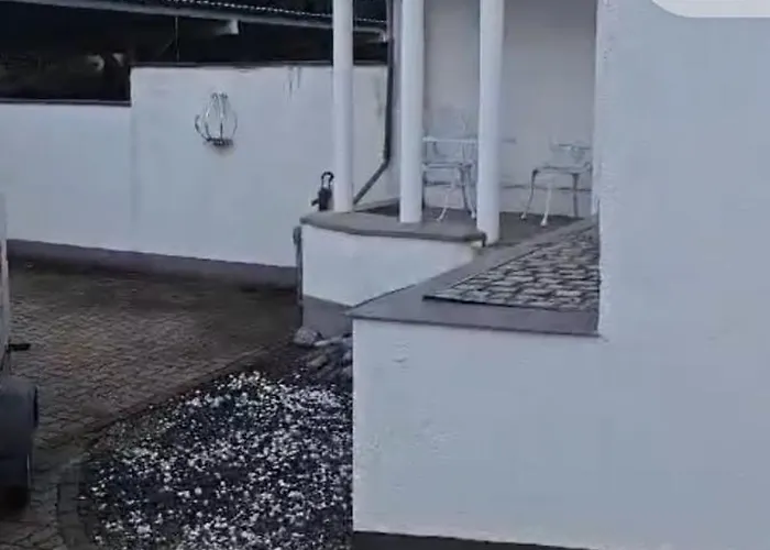 Exklusives In Fuer 6 Personen Mit Dachterasse Und Wintergarten *