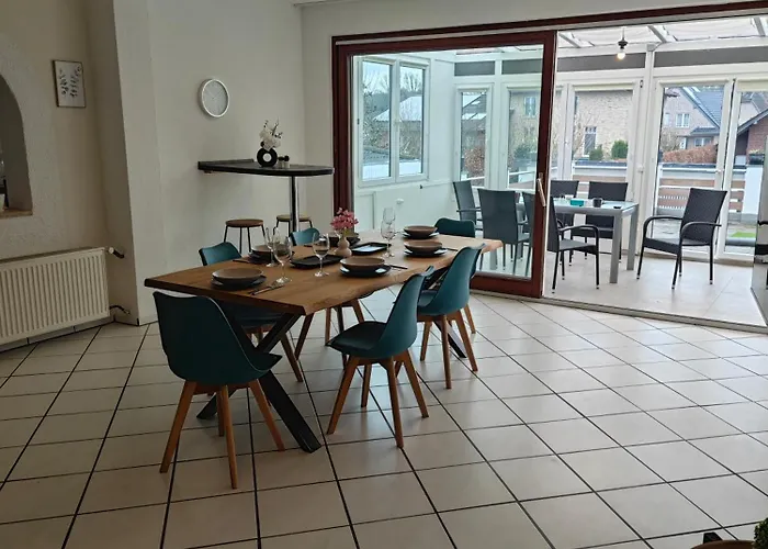 Exklusives In Fuer 6 Personen Mit Dachterasse Und Wintergarten Appartement
