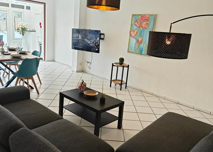 Apartment Exklusives In Fuer 6 Personen Mit Dachterasse Und Wintergarten *