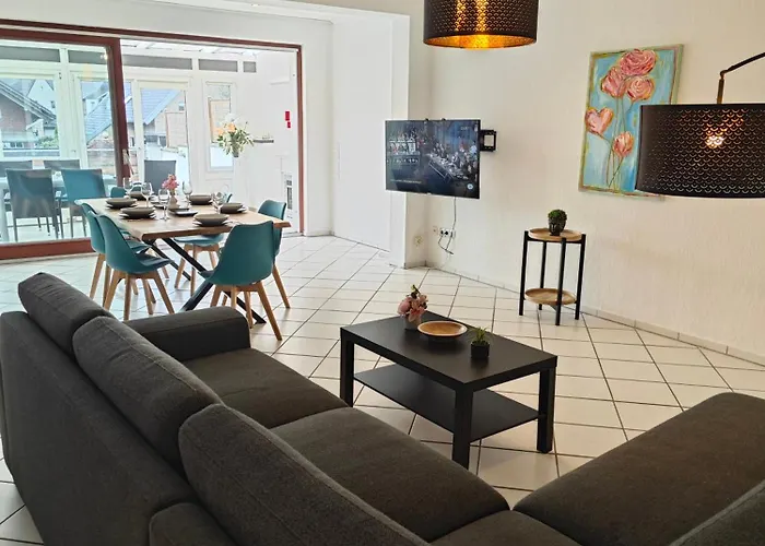 Exklusives In Fuer 6 Personen Mit Dachterasse Und Wintergarten * Geilenkirchen