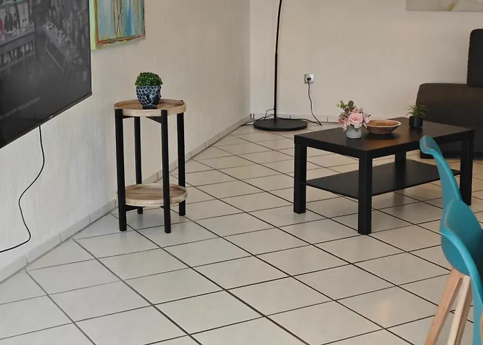 Appartement Exklusives In Fuer 6 Personen Mit Dachterasse Und Wintergarten Geilenkirchen