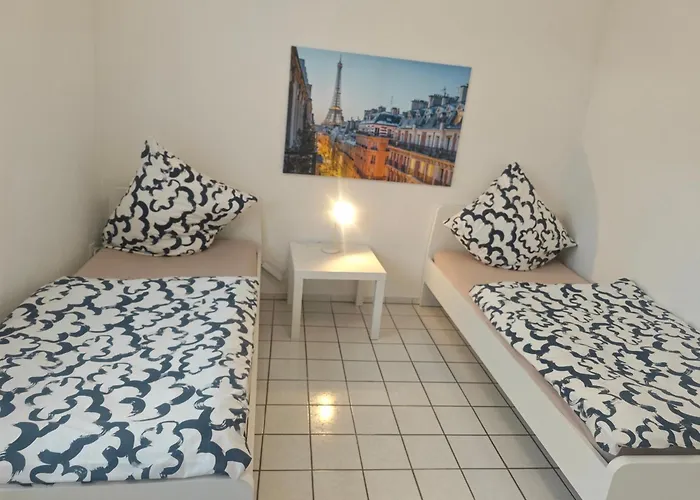 Apartment Exklusives In Fuer 6 Personen Mit Dachterasse Und Wintergarten Geilenkirchen