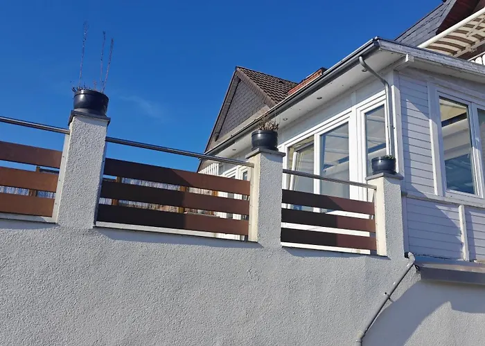 Exklusives In Fuer 6 Personen Mit Dachterasse Und Wintergarten Geilenkirchen