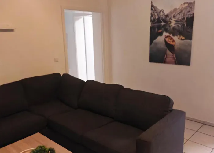 Exklusives In Fuer 6 Personen Mit Dachterasse Und Wintergarten Geilenkirchen